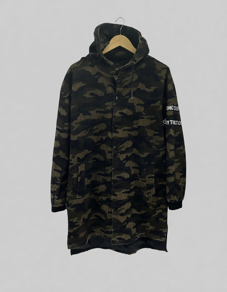 Military pattern Long Hood Coat (Unisex).                            Length: 38-39, Chest: 21-23, Sleeve: 24.5-25.5