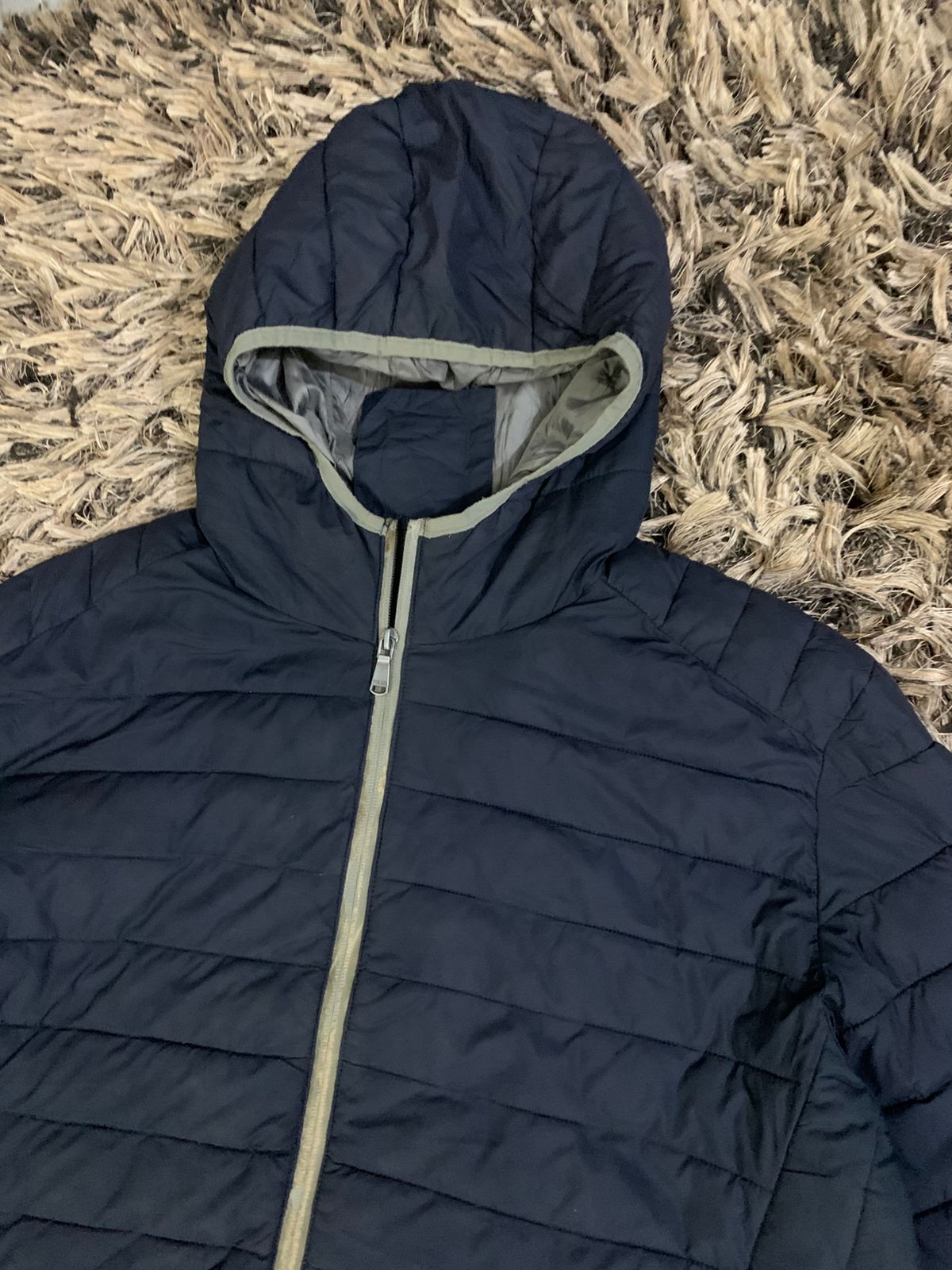 Black&Grey Line Puffer Jacket(Thrift)