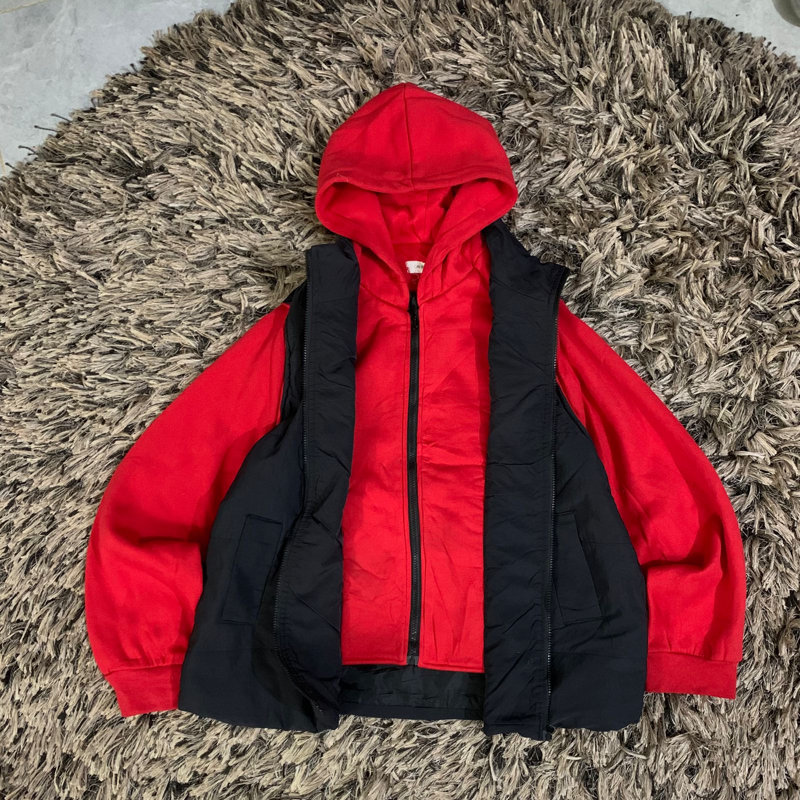 hooded Puffer (Thrift)