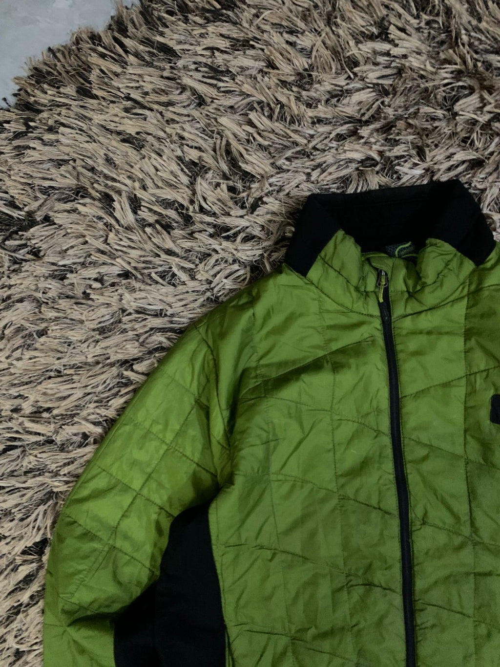 Lightweight insulated Jacket  (Thrift)