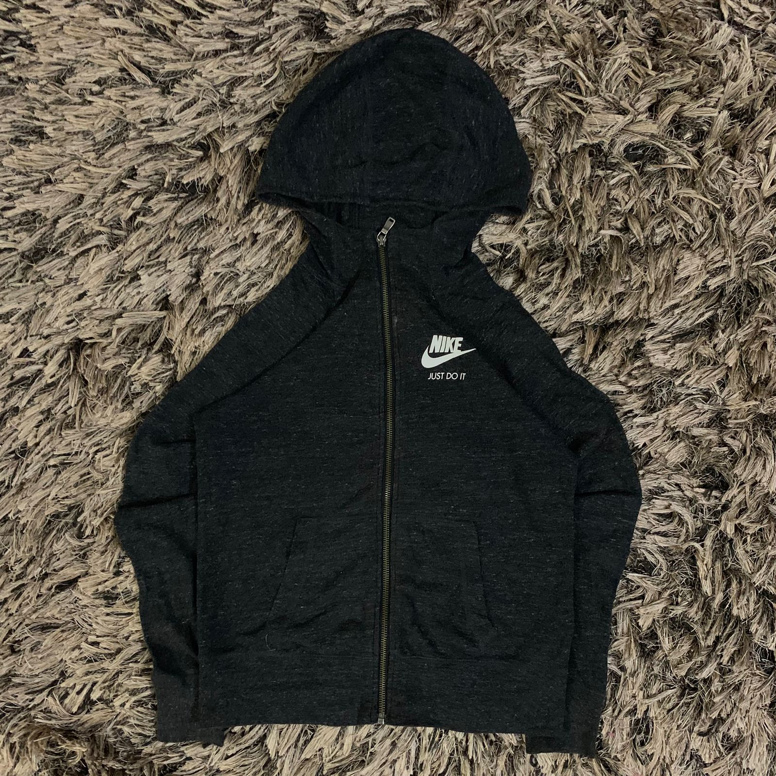 (NIKE) HEATHER BLACK HOODIE (Thrift)
