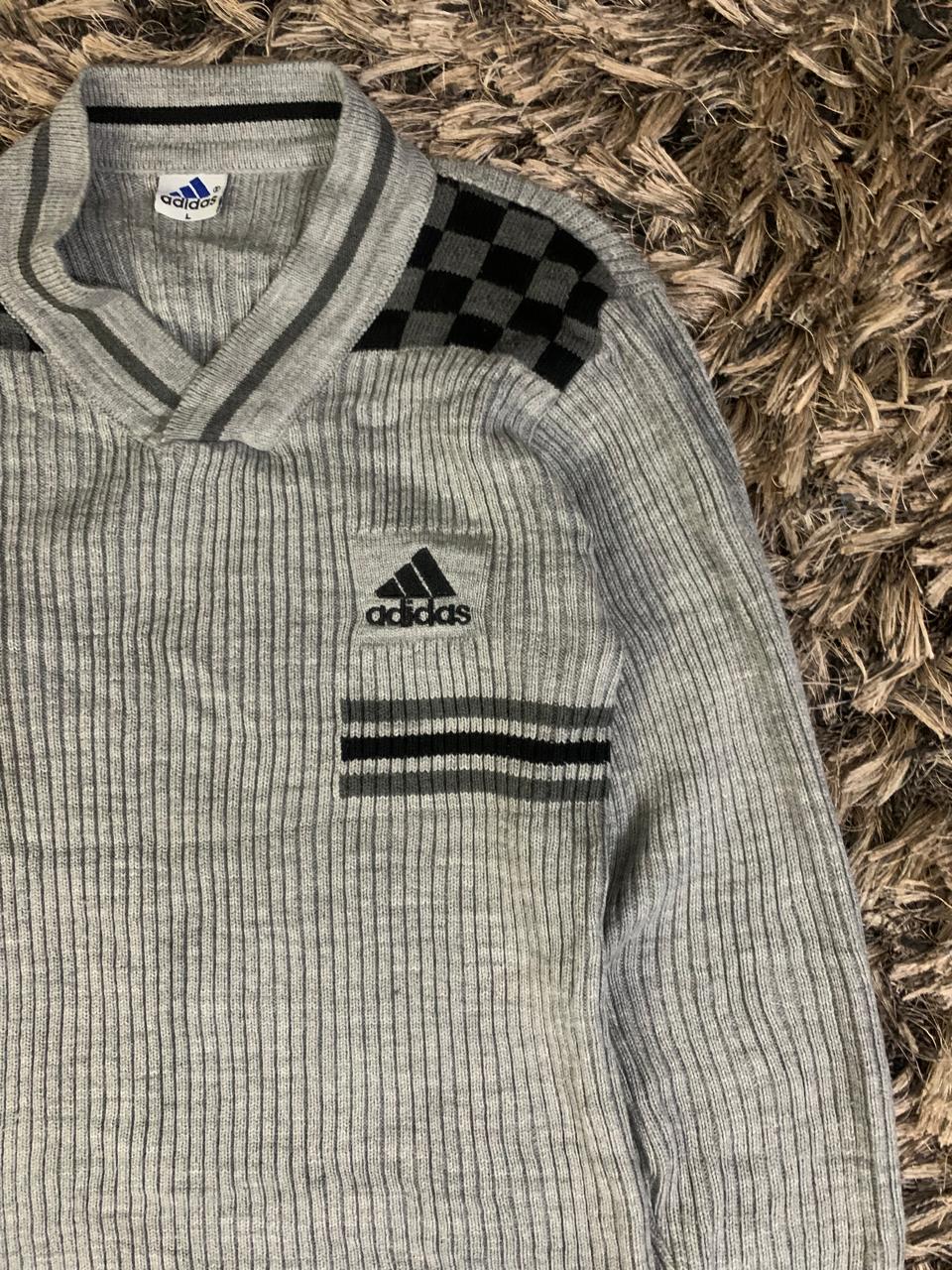 ADIDAS BRANDED Sweater (Thrift)