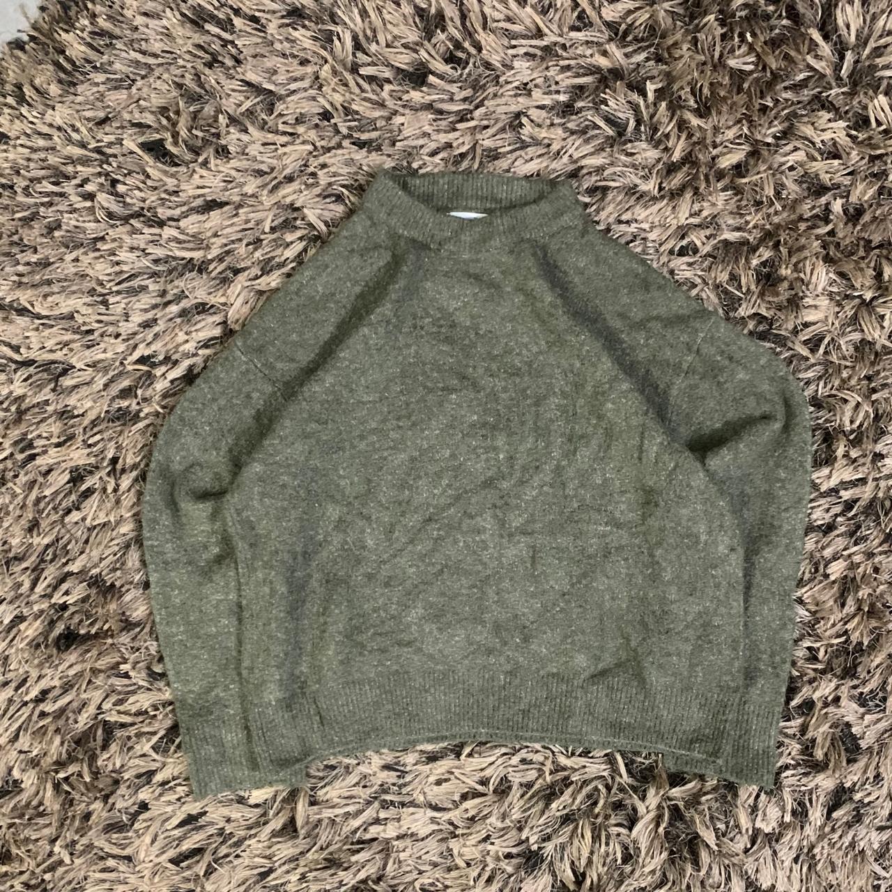 Old Money style Sweater (Thrift)