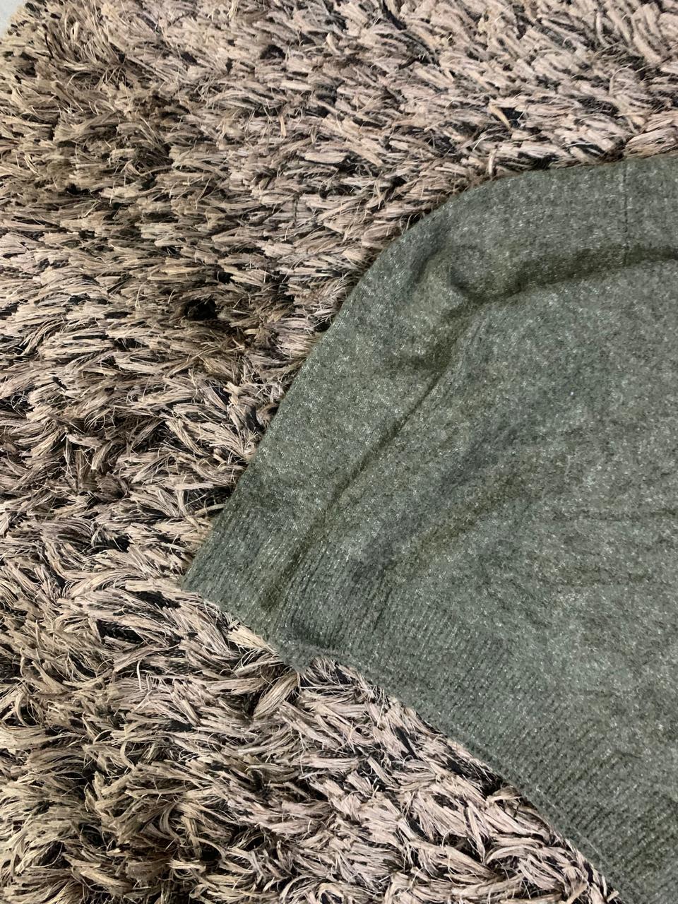 Old Money style Sweater (Thrift)